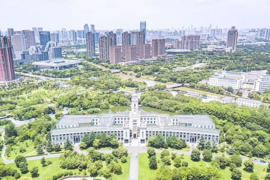 微信图片_20251009184259_23_135.jpg