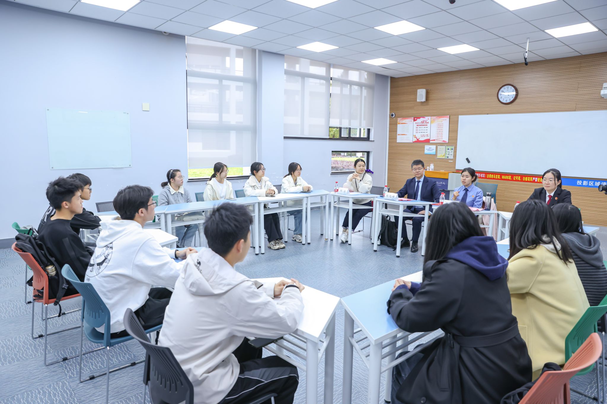 “百名法官、检察官、律师进浙大宁理”(全过程导师制)第五期启动仪式举行