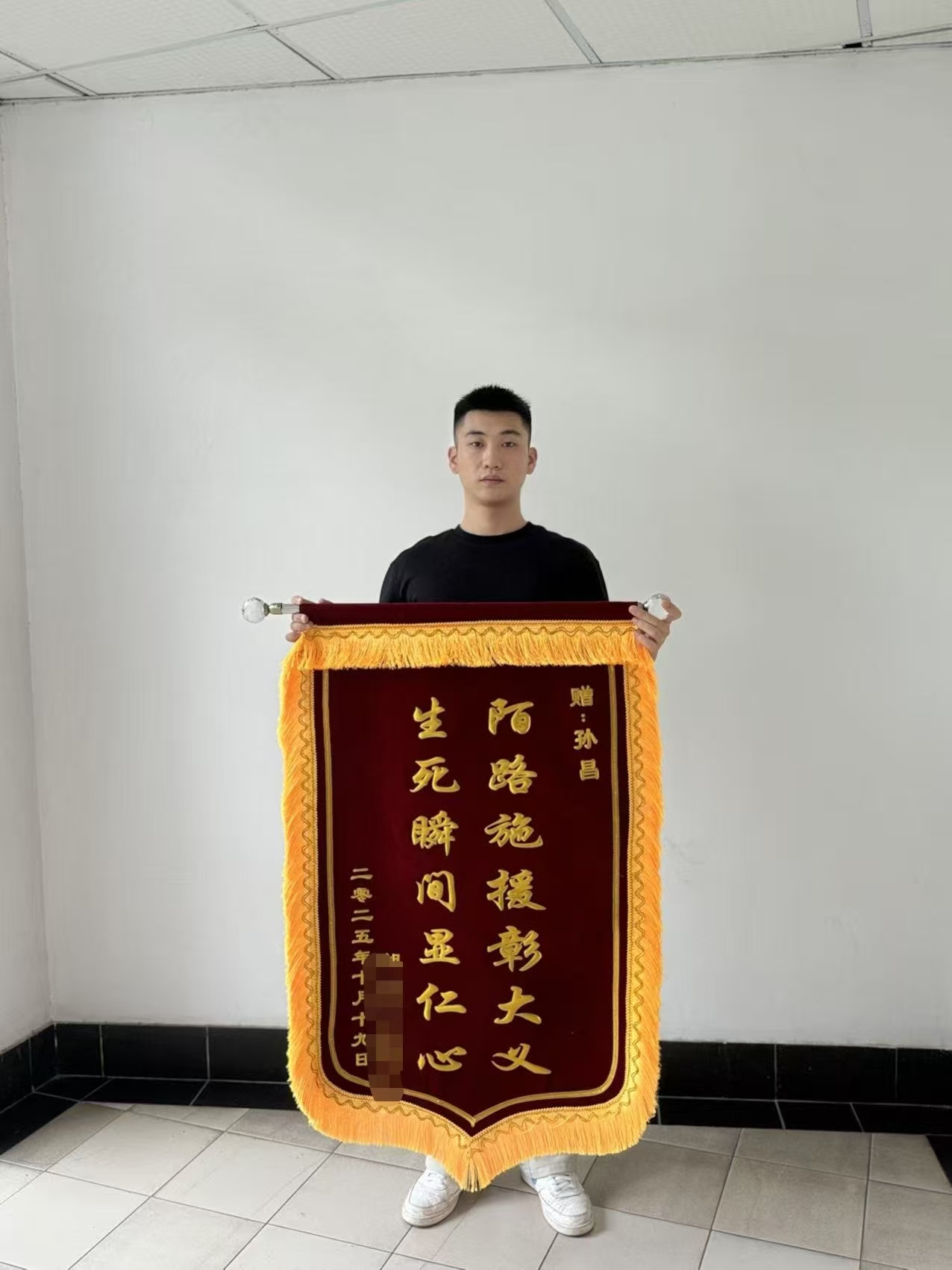 e44b893a9dd6b28bae240812c3606d2c.jpg